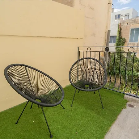 A Lovely 1br In With Wifi & Ac By 360 Estates Rabat