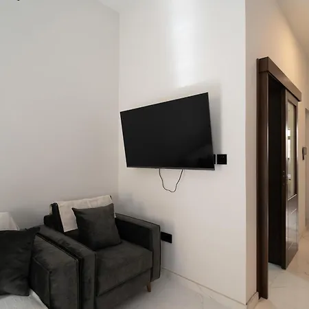 Lägenhet A Lovely 1br In With Wifi & Ac By 360 Estates Rabat