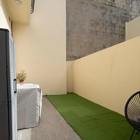 A Lovely 1br In With Wifi & Ac By 360 Estates